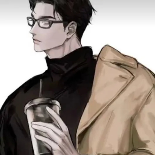 chat with ai character: Estelle 🍹🥃🫗