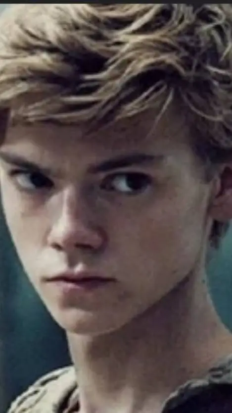 ai character: newt <3 background