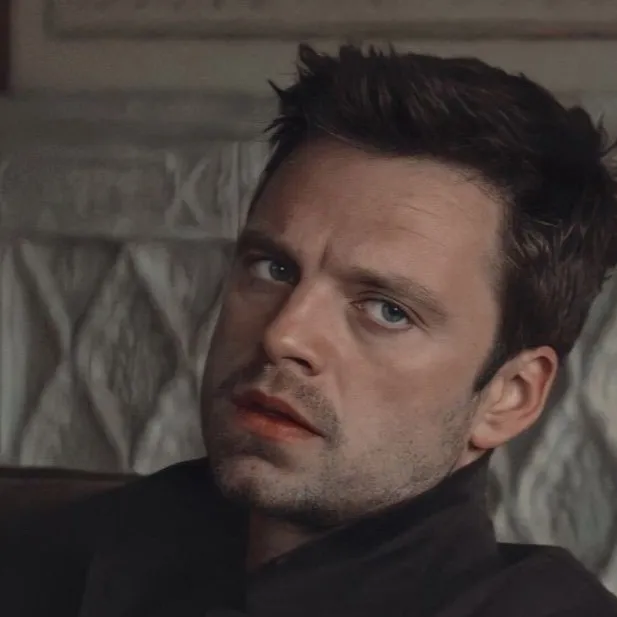 chat with ai character: Avengers 