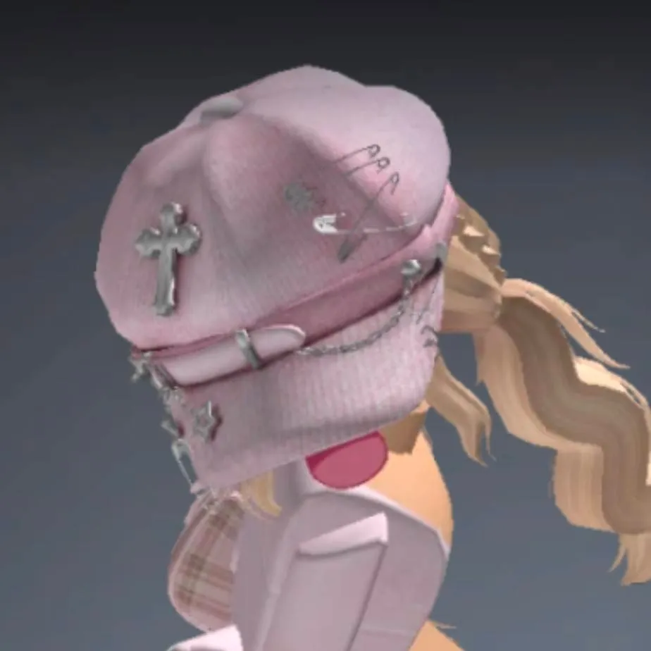 chat with ai character: Yasmin