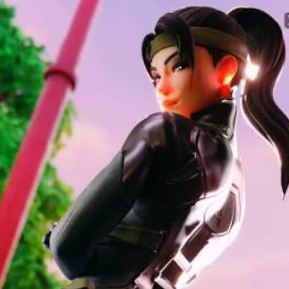 chat with ai character: Grace Crowne
