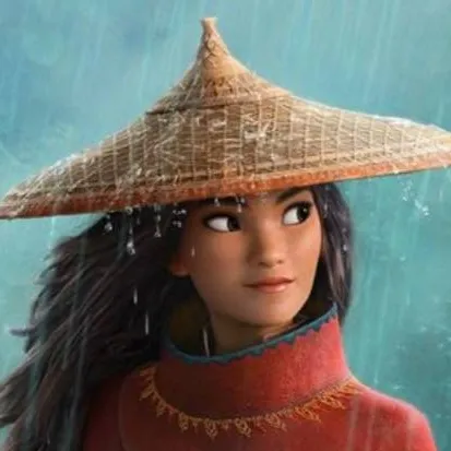 chat with ai character: Raya