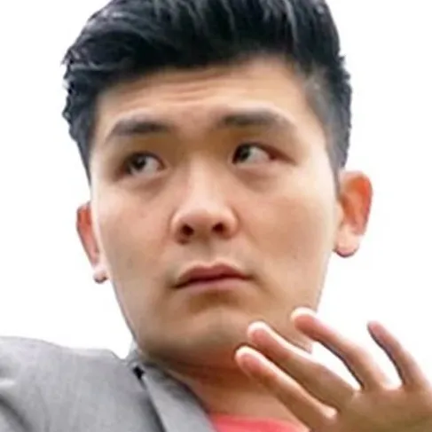 Chat with asian dad - text or voice, Enjoy AI Chat Free & Safe