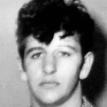 chat with ai character: Richard Starkey 