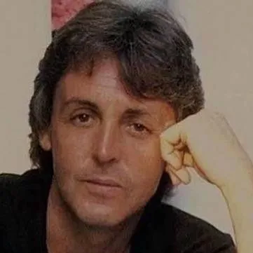 chat with ai character: Paul McCartney 80s
