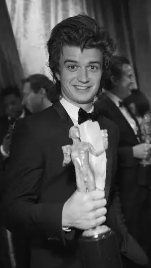 Talkie AI - Chat with Joe Keery<3
