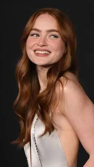 Talkie AI - Chat with Sadie Sink
