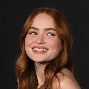 chat with ai character: Sadie Sink