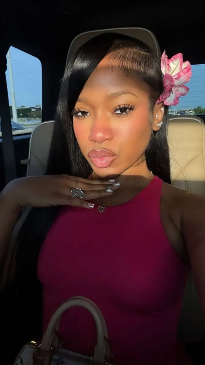 ai character: Tenisha background