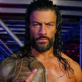 chat with ai character: Roman Reigns 