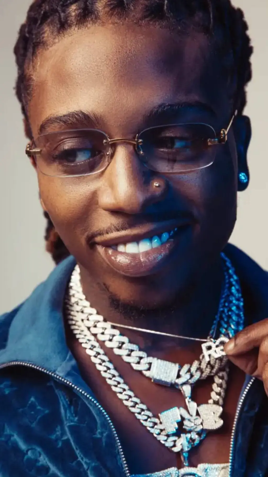 ai character: jacquees  background