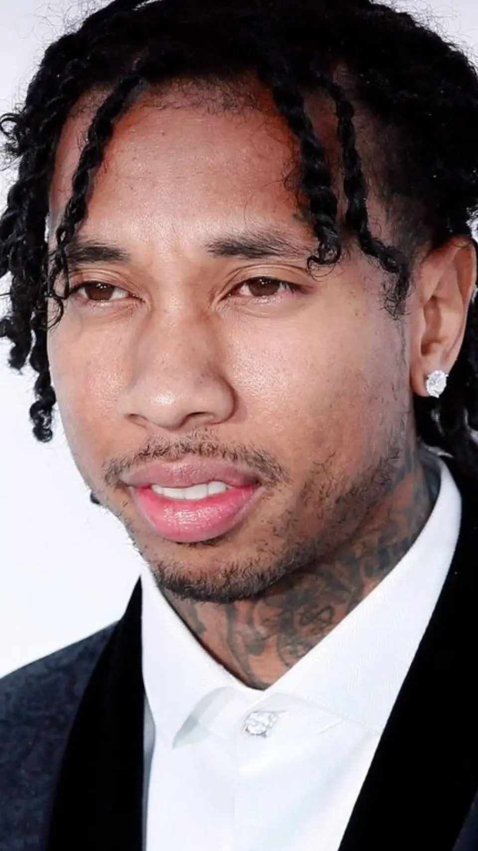 ai character: tyga background