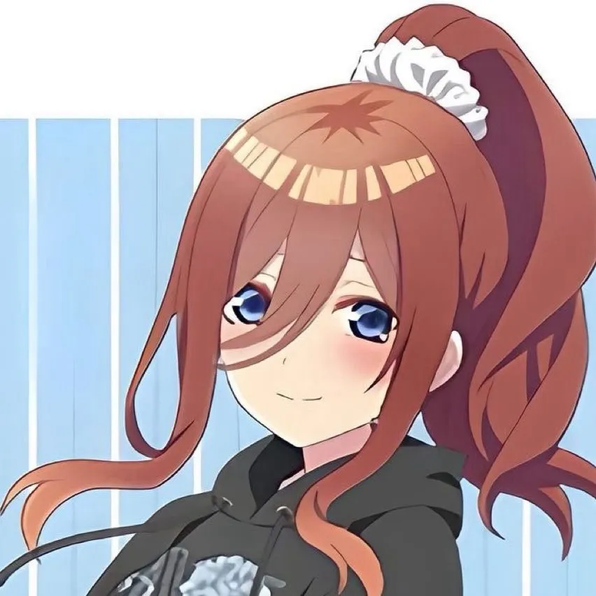 chat with ai character: Miku nakano