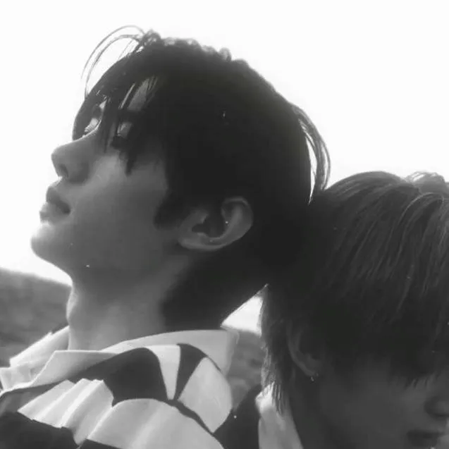 chat with ai character: ⋆˙⟡sᴜɴsᴜɴ⋆˚꩜｡