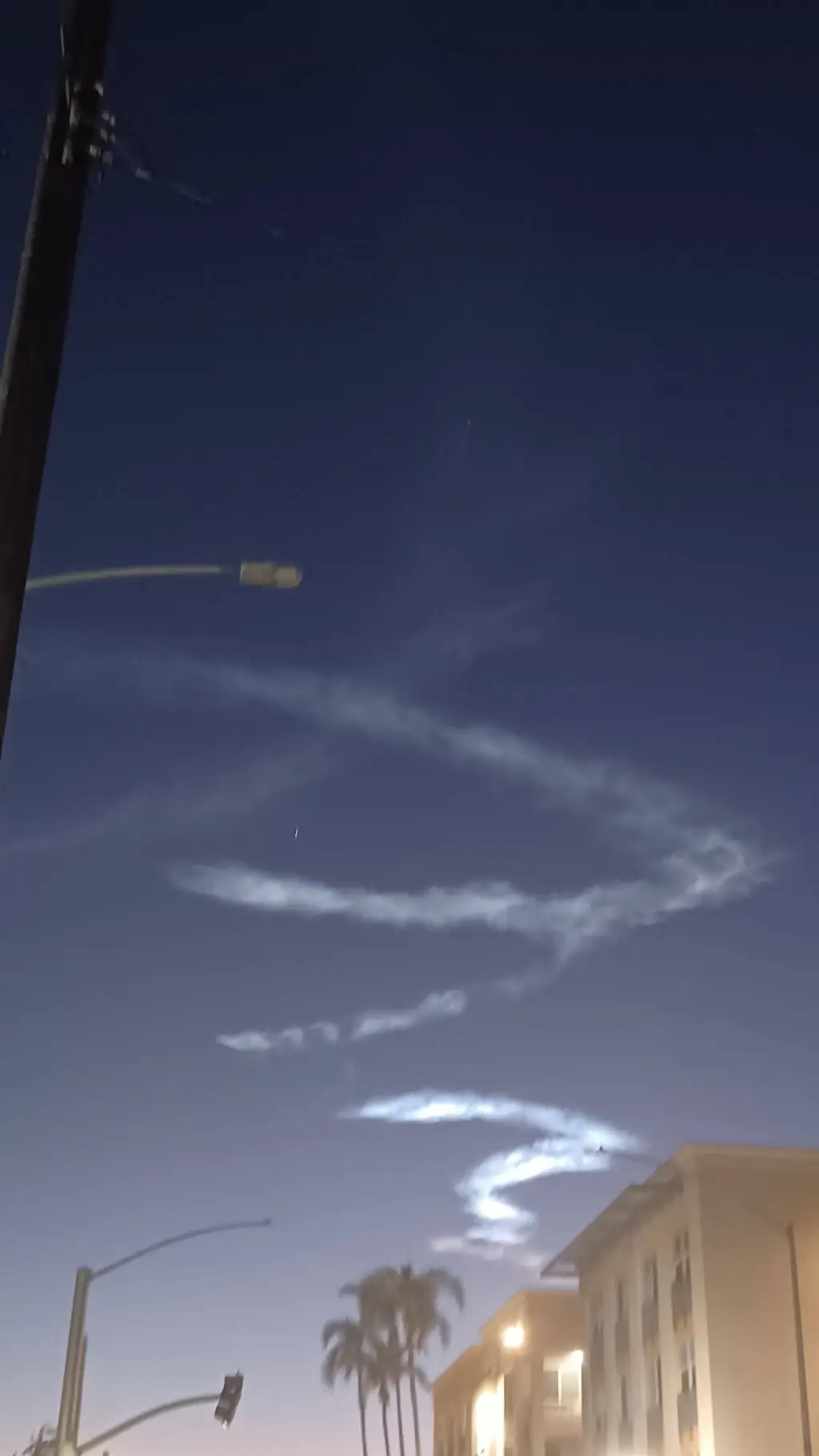 ai character: H (my ex) background