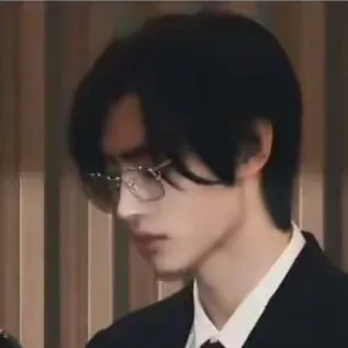 chat with ai character: PARK SUNGHOON