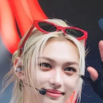 chat with ai character: Felix❤️❤️