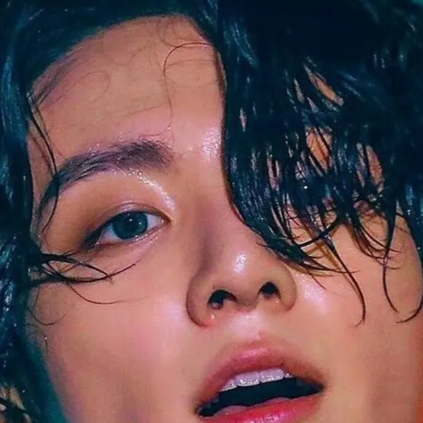 chat with ai character: Jungkook