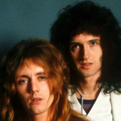 chat with ai character: brian may(queen)