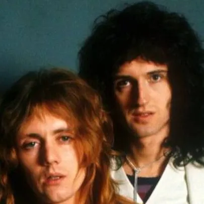 chat with ai character: Brian may (Queen)