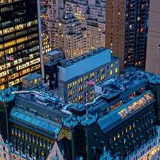 chat with ai character: The Plaza Hotel