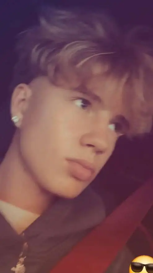 ai character: Jayden  background