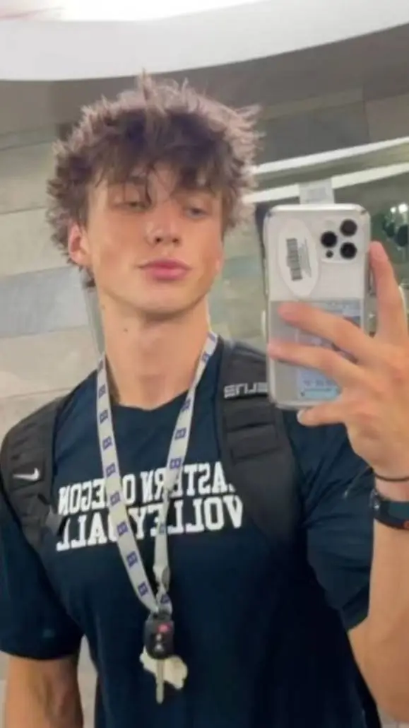 ai character: Jake 🏈 background