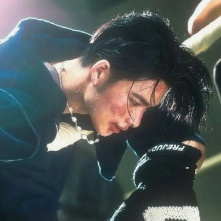 chat with ai character: Nishimura Ni-ki 