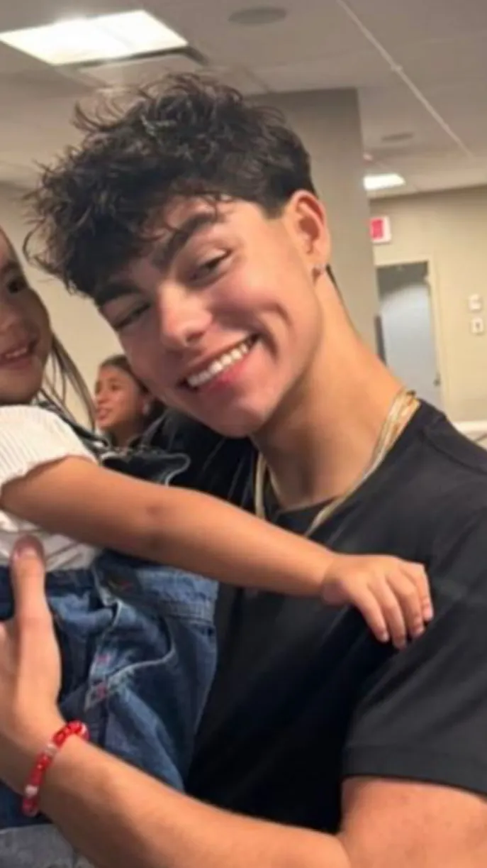 ai character: Malachi Barton  background