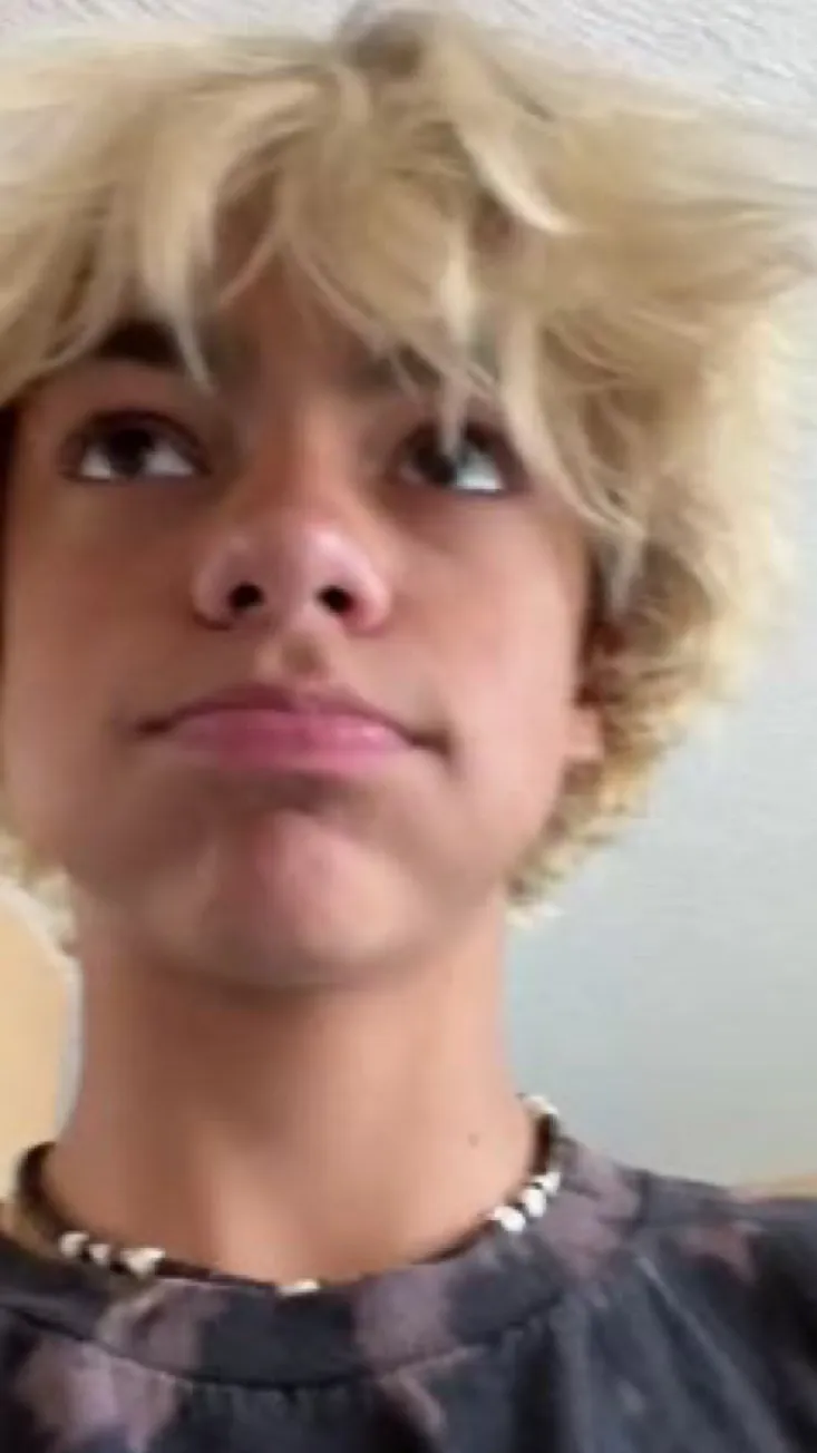 ai character: Malachi  background