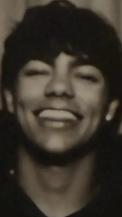 ai character: Malachi Barton  background