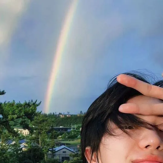 chat with ai character: {Xu Minghao}