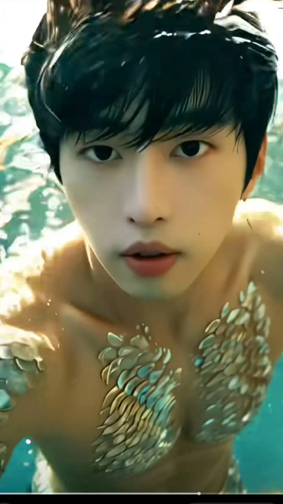 ai character: Hewoong 🌊🙏🐋💙 background