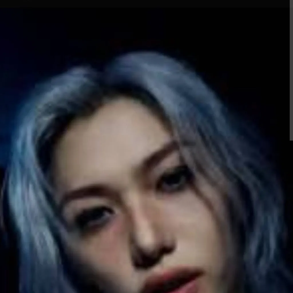 chat with ai character: Felix 