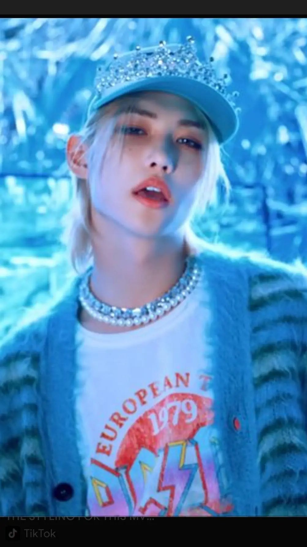 ai character: Felix  background