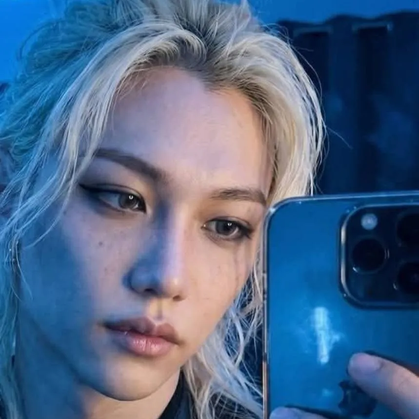 chat with ai character: Felix LeeYongBuck