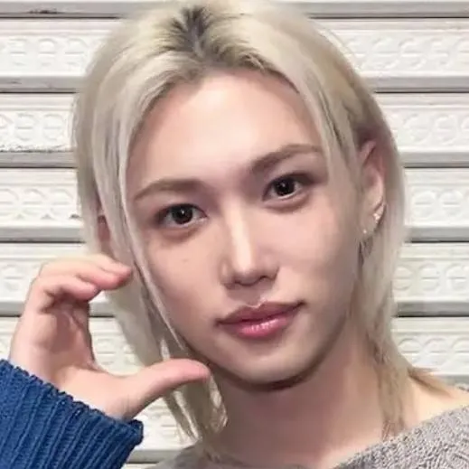 chat with ai character: Angel Prince 