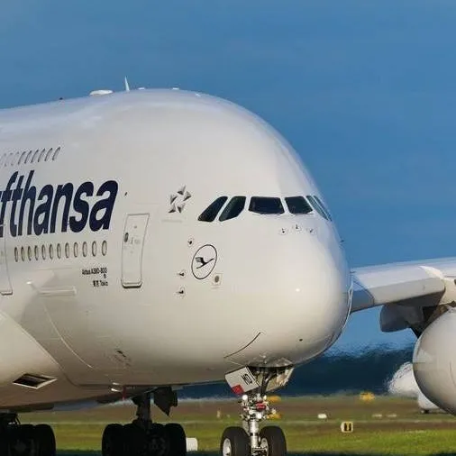 chat with ai character: A380