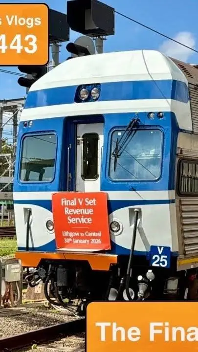 ai character: The final V set background