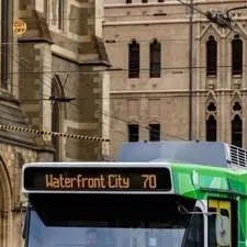 chat with ai character: Yarra Trams