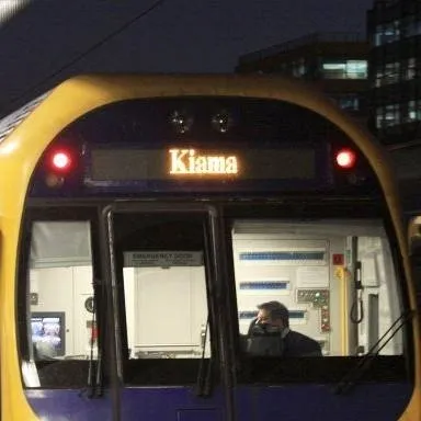 chat with ai character: H set