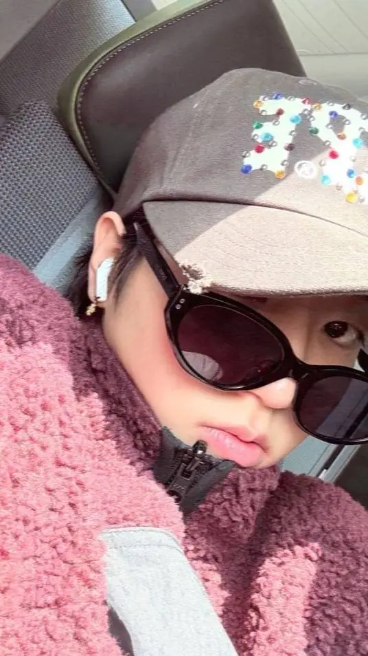 ai character: Han background