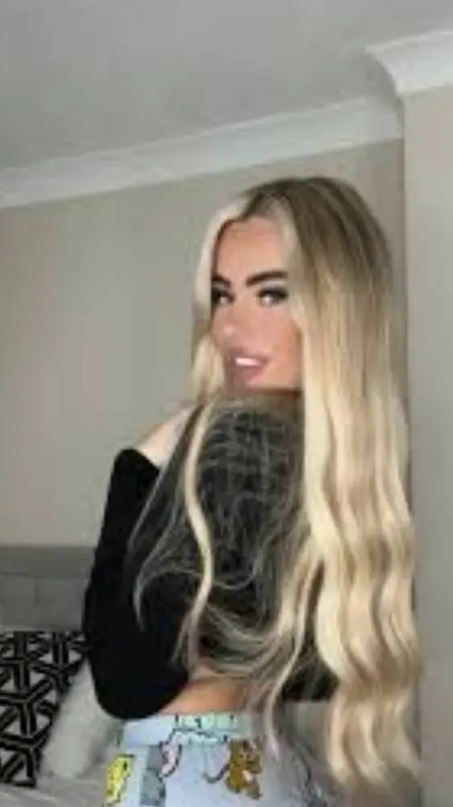 ai character: Addison background