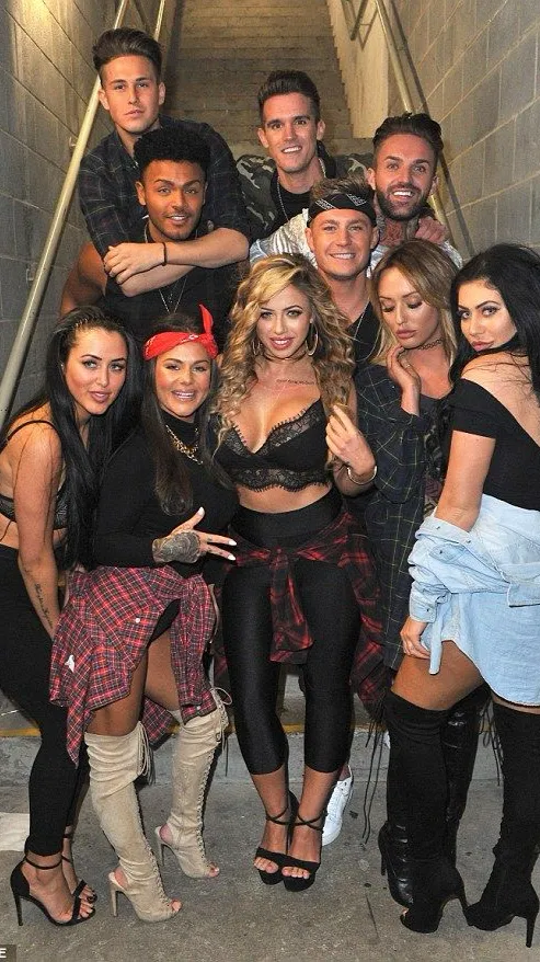 ai character: Geordie Shore  background