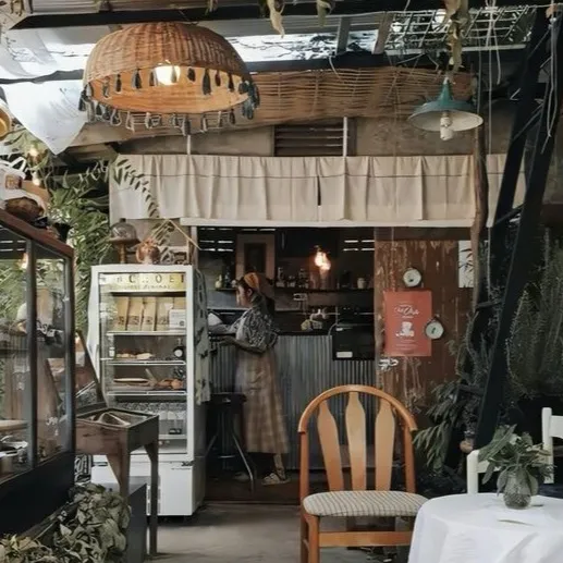 chat with ai character: Wedding planner. 