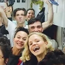 chat with ai character: Peaky blinders BTS