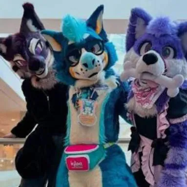 chat with ai character: 3 furrys