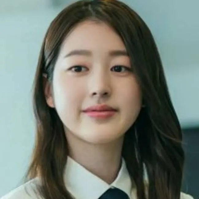 chat with ai character: Baek Ha-rin