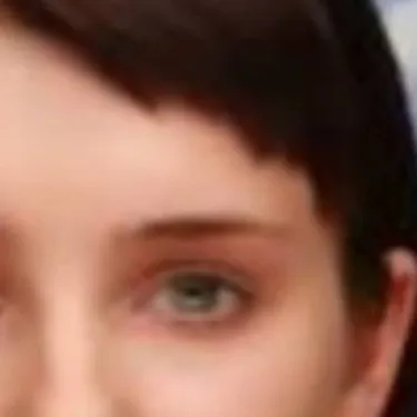 chat with ai character: Evie AI