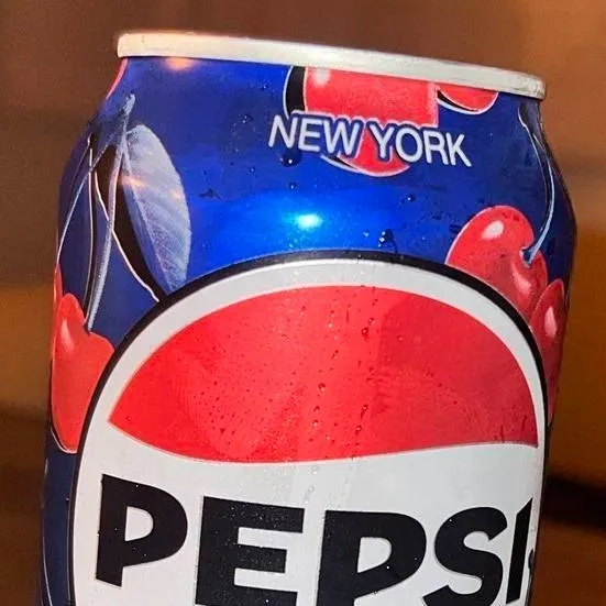 chat with ai character: Cherry Pepsi